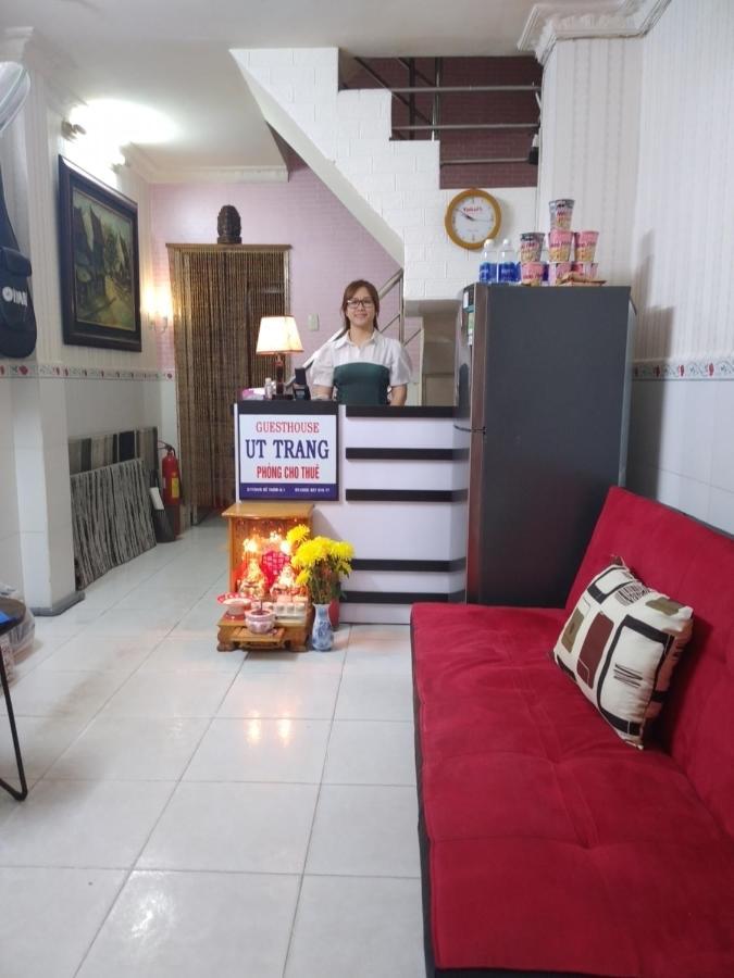 Guest House Uttrang Хошимин Экстерьер фото