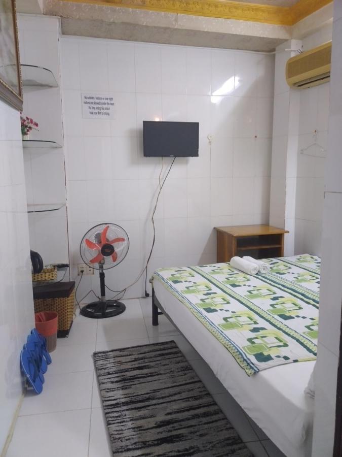 Guest House Uttrang Хошимин Экстерьер фото
